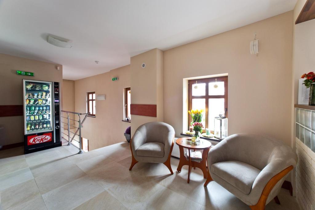 Apartamenty Pod Lwem Świdnica Extérieur photo